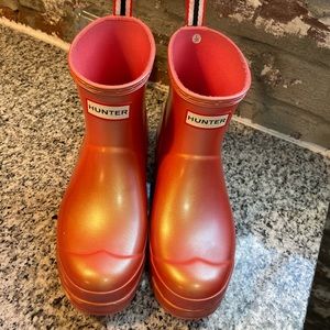 HUNTER BOOTS